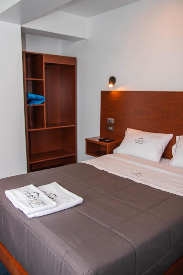 Hotel Turistico Everest Huaraz  Bagian luar foto